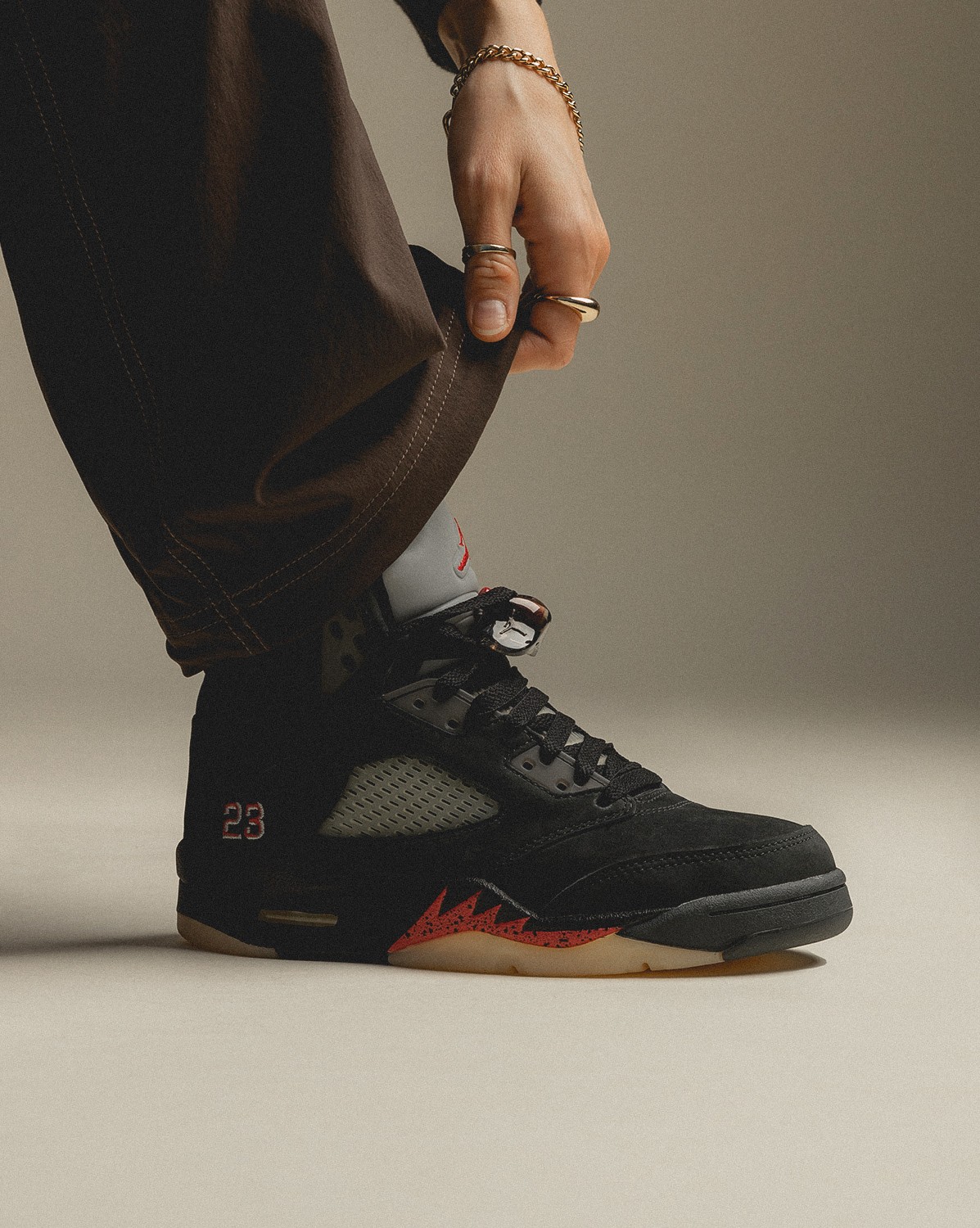 Air Jordan 5,Gore-Tex,WMNS,Off 「小 Supreme」AJ5 最新实物图曝光!越看越好看! Air Jordan 5,Gore-Tex,WMNS,Off 「小 Supreme」AJ5 最新实物图曝光!越看越好看!
