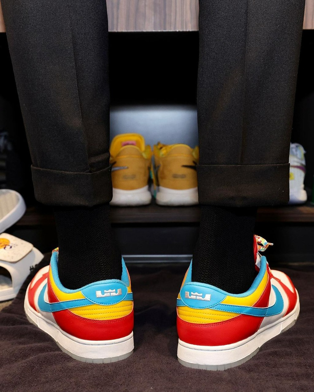LeBron James,Nike,Dunk Low,Fru 詹皇亲自带货!「水果麦片」Dunk 现在抄底还来得及! LeBron James,Nike,Dunk Low,Fru 詹皇亲自带货!「水果麦片」Dunk 现在抄底还来得及!