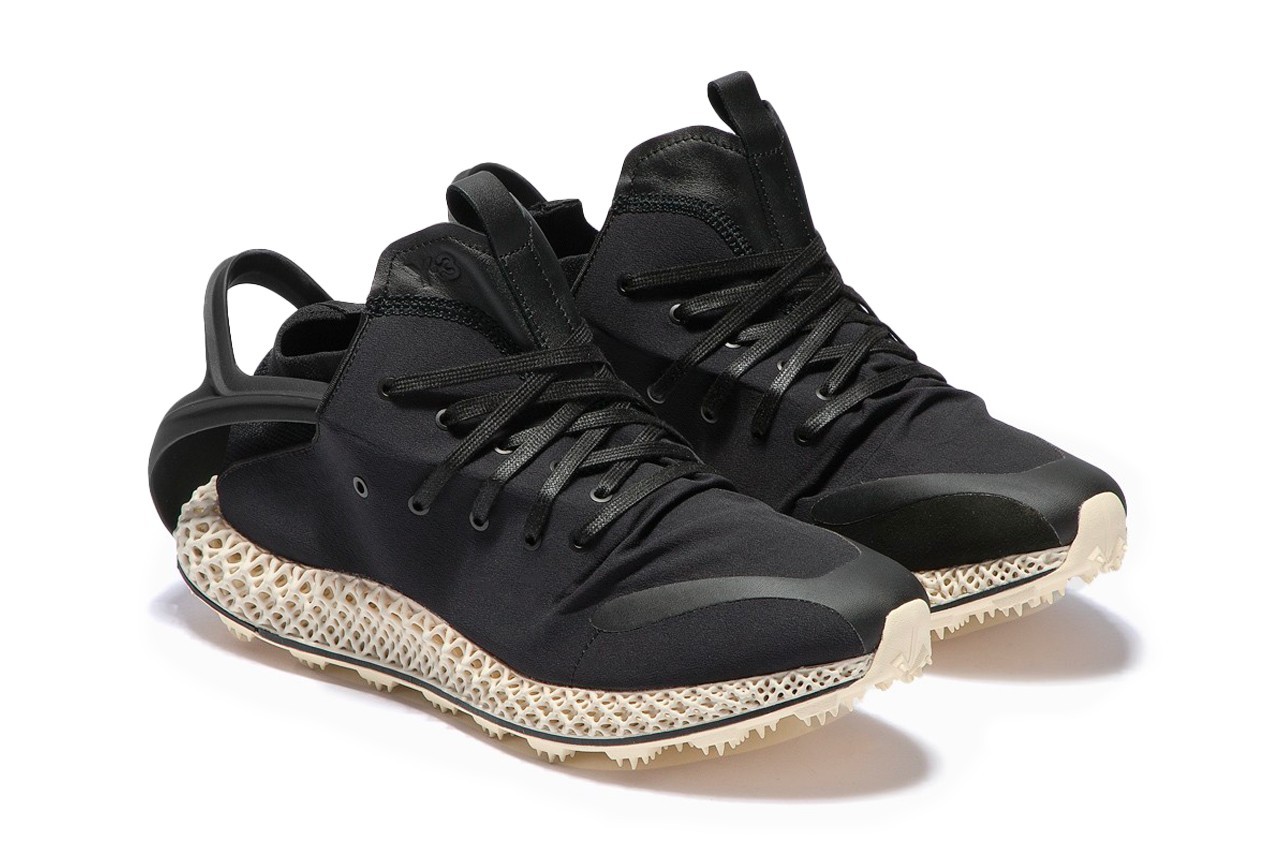 Y-3 Runner,adidas,4D Halo 发售价就买不起!这么帅的「黑武士」Y-3 不多见! Y-3 Runner,adidas,4D Halo 发售价就买不起!这么帅的「黑武士」Y-3 不多见!