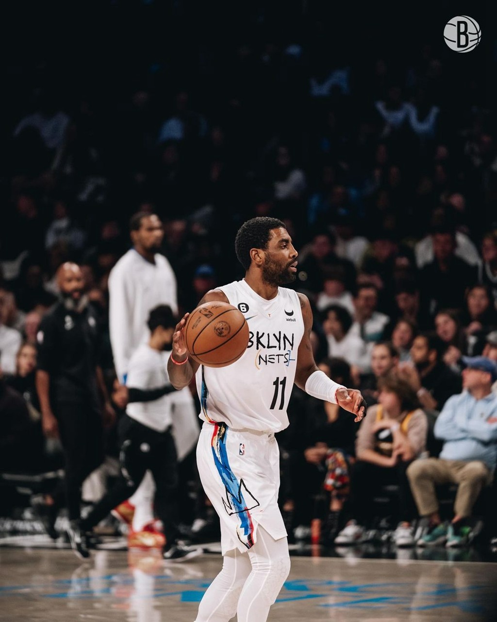 NBA,詹姆斯,德罗赞,东契奇,库里,UA,Nike,Air 欧文正式复出!穿的还是 Nike!但… NBA,詹姆斯,德罗赞,东契奇,库里,UA,Nike,Air 欧文正式复出!穿的还是 Nike!但…