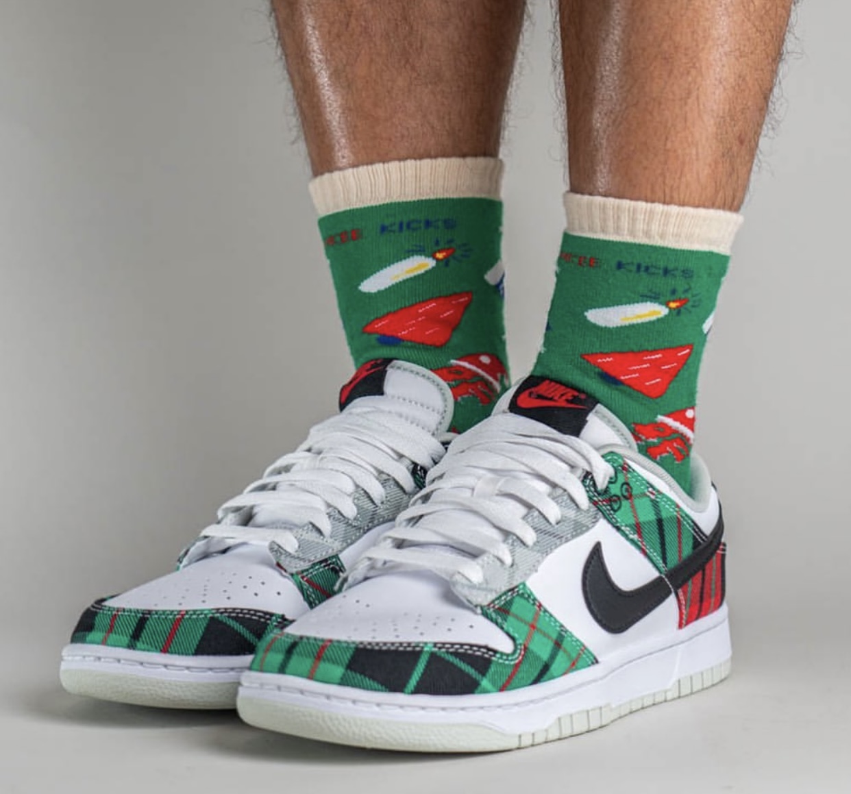 Nike,Dunk Low,Plaid,DV0827-100 格子设计太帅了!全新 Nike Dunk Low 上脚图来了! Nike,Dunk Low,Plaid,DV0827-100 格子设计太帅了!全新 Nike Dunk Low 上脚图来了!