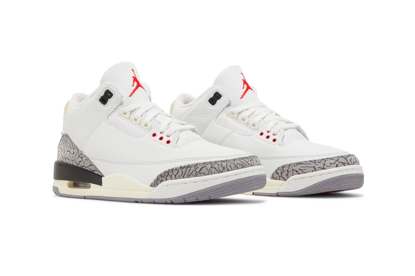 Air Jordan 3,White Cement Reim 「白水泥」AJ3 超清实物图曝光!发售日期确定! Air Jordan 3,White Cement Reim 「白水泥」AJ3 超清实物图曝光!发售日期确定!