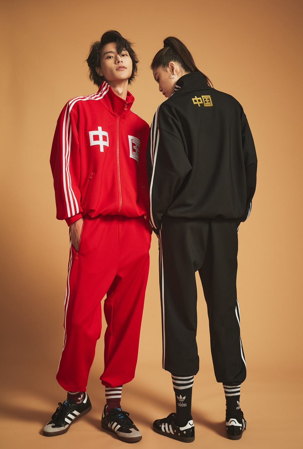 三叶草,adidas Originals,Tracksuit 三叶草「中国套装」刚刚发售!网友:吴京同款? 三叶草,adidas Originals,Tracksuit 三叶草「中国套装」刚刚发售!网友:吴京同款?