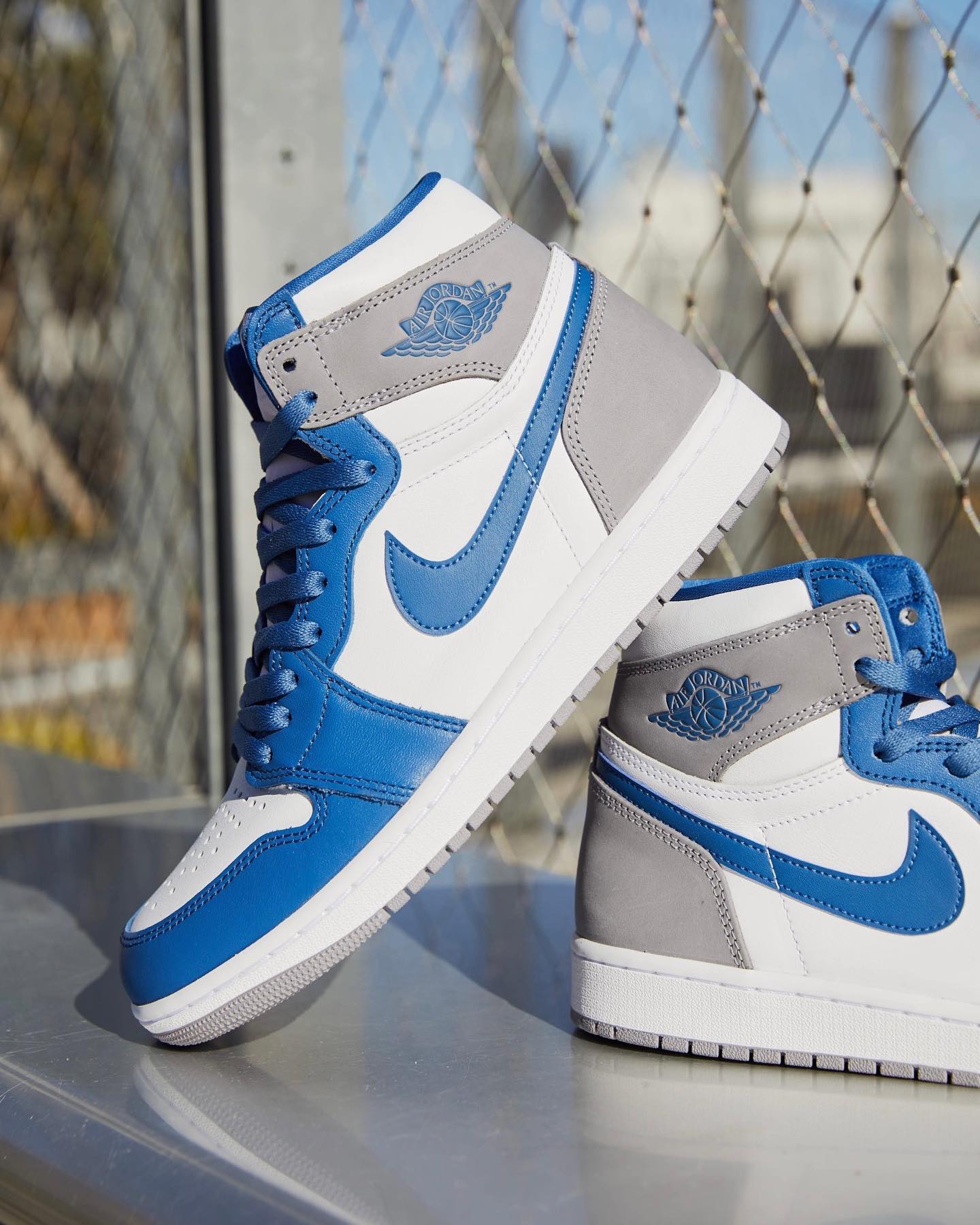 Air Jordan 1 High OG,True Blue 最新 35 周年纪念 AJ1 实物图来了!网友:越看越帅! Air Jordan 1 High OG,True Blue 最新 35 周年纪念 AJ1 实物图来了!网友:越看越帅!