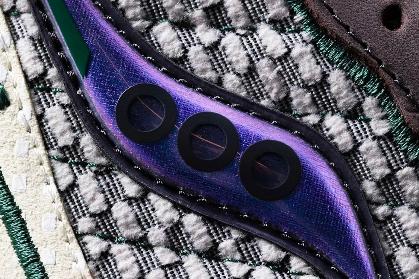 Bodega,Saucony 3D Grid Hurrica 看着就不便宜!全新 Bodega x 索康尼实物图曝光! Bodega,Saucony 3D Grid Hurrica 看着就不便宜!全新 Bodega x 索康尼实物图曝光!