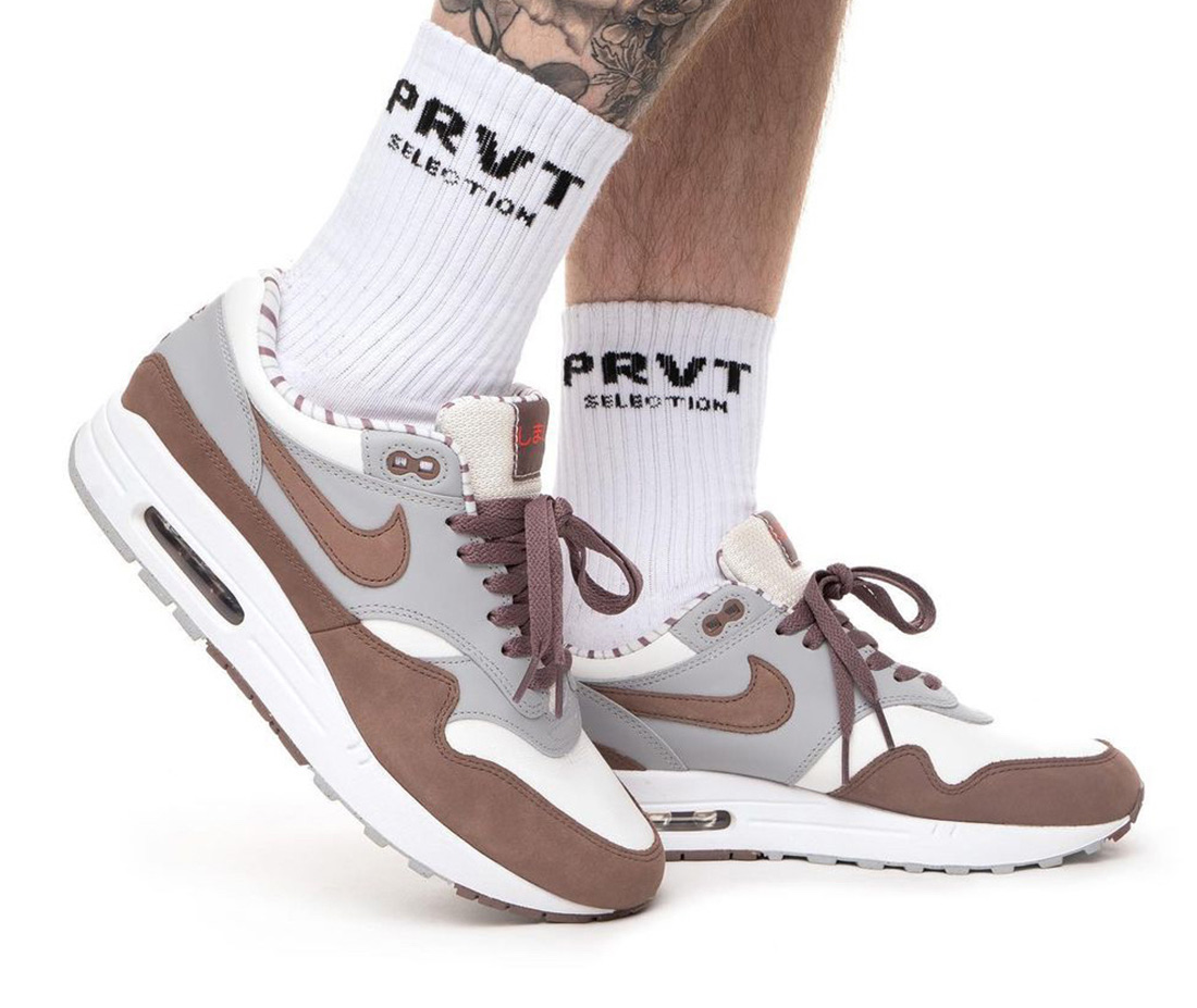 Nike,Air Max 1,Shima Shima,FB8 鞋身暗藏细节!全新配色 Air Max 1 上脚图曝光! Nike,Air Max 1,Shima Shima,FB8 鞋身暗藏细节!全新配色 Air Max 1 上脚图曝光!
