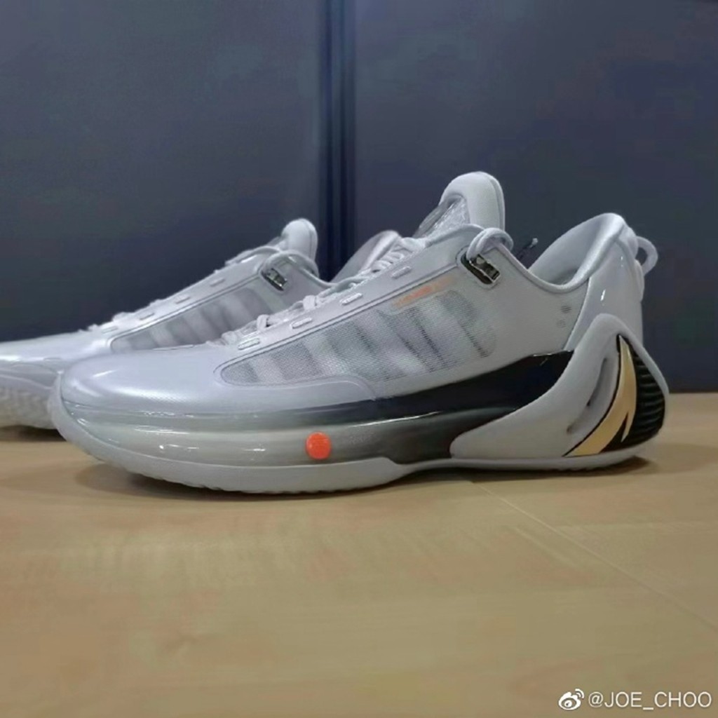 安踏,海沃德,GH4 「海沃德 4 代」实物首次亮相!颜值打几分? 安踏,海沃德,GH4 「海沃德 4 代」实物首次亮相!颜值打几分?