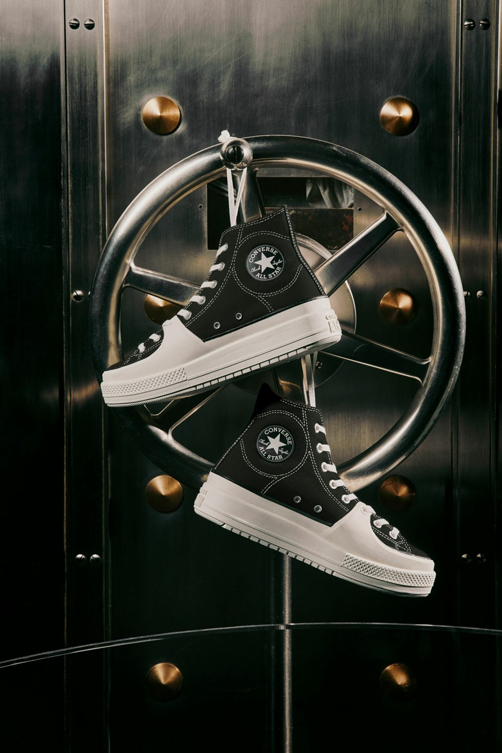 Converse,Chuck Taylor All Star 刚刚发售!匡威「全新鞋型」前所未见! Converse,Chuck Taylor All Star 刚刚发售!匡威「全新鞋型」前所未见!