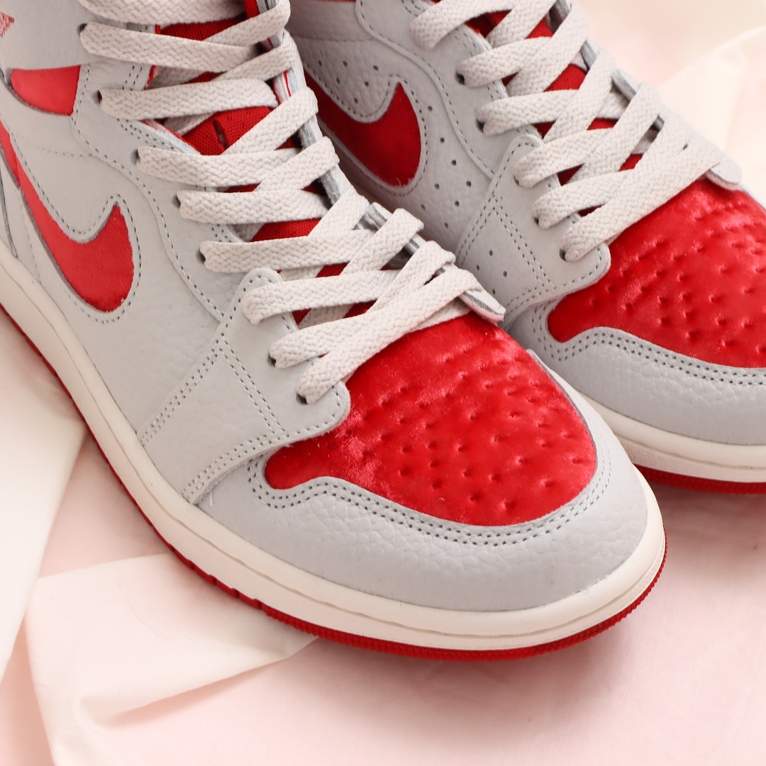 AJ,AJ1,Air Jordan 1 Zoom CMFT 情人节 Air Jordan 1 美图来了!你心动了么? AJ,AJ1,Air Jordan 1 Zoom CMFT 情人节 Air Jordan 1 美图来了!你心动了么?