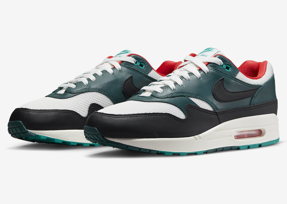 LeBron,Nike,Air Max 1,Liverpoo 足球队设计灵感!LeBron x Nike 新鞋发售日期有了! LeBron,Nike,Air Max 1,Liverpoo 足球队设计灵感!LeBron x Nike 新鞋发售日期有了!
