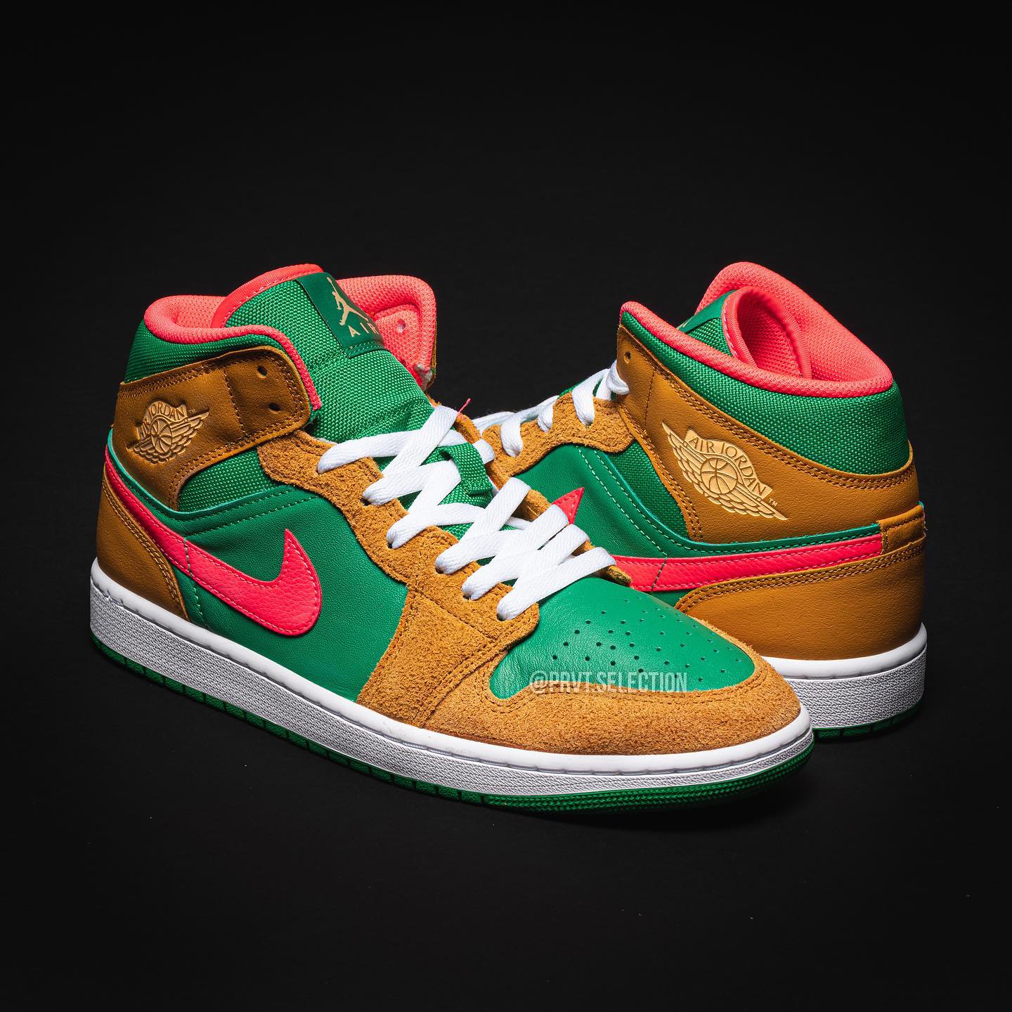 AJ,AJ1,Air Jordan 1 Mid 鞋身质感真不错!全新「西瓜」AJ1 实物图曝光! AJ,AJ1,Air Jordan 1 Mid 鞋身质感真不错!全新「西瓜」AJ1 实物图曝光!