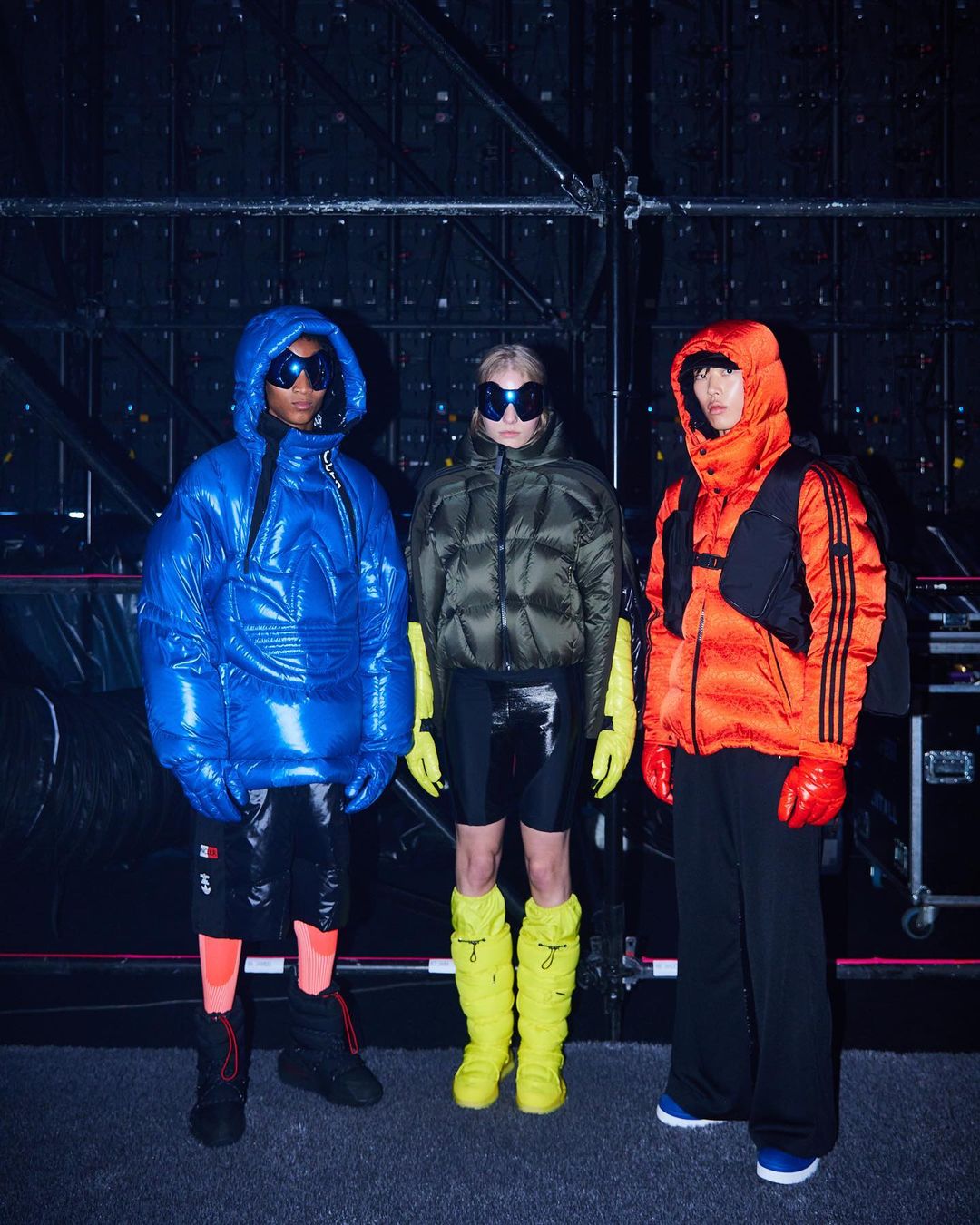 Moncler,adidas Originals,adida 等了大半年,三叶草 x Moncler 终于要来了! Moncler,adidas Originals,adida 等了大半年,三叶草 x Moncler 终于要来了!