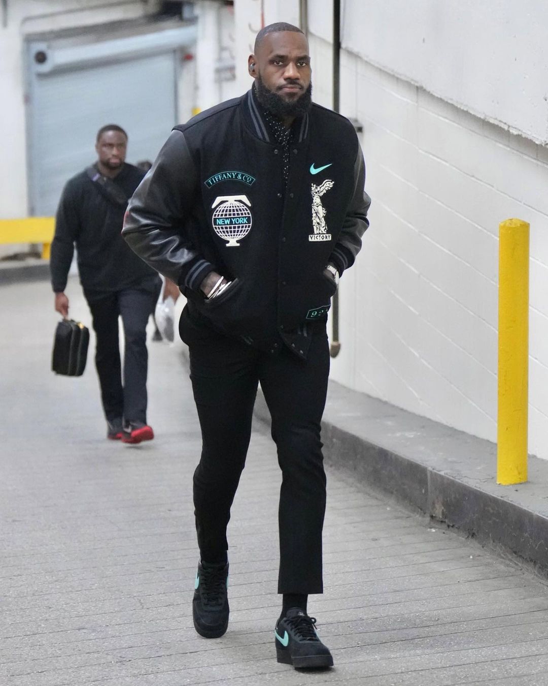 LeBron James,Nike,Air Force 1 蒂芙尼 x Nike 还有隐藏款?!全新 AF1 实物曝光! LeBron James,Nike,Air Force 1 蒂芙尼 x Nike 还有隐藏款?!全新 AF1 实物曝光!