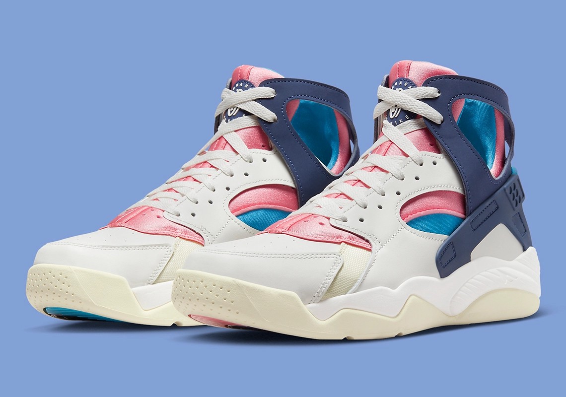 Nike,Air Flight Huarache,Nike 猛男看完坐不住!新配色 Nike 科比战靴要来了! Nike,Air Flight Huarache,Nike 猛男看完坐不住!新配色 Nike 科比战靴要来了!