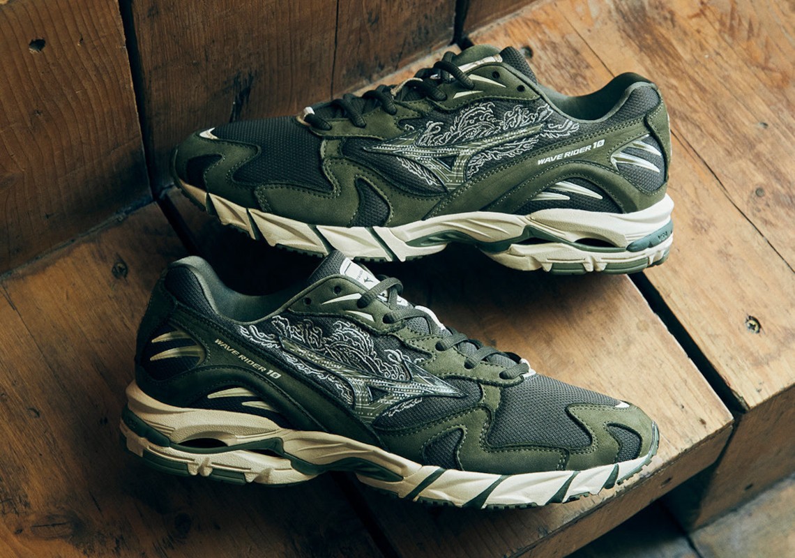Mizuno Wave Rider 10,Fire Phoe 复古气质满满!全新美津浓联名曝光! Mizuno Wave Rider 10,Fire Phoe 复古气质满满!全新美津浓联名曝光!