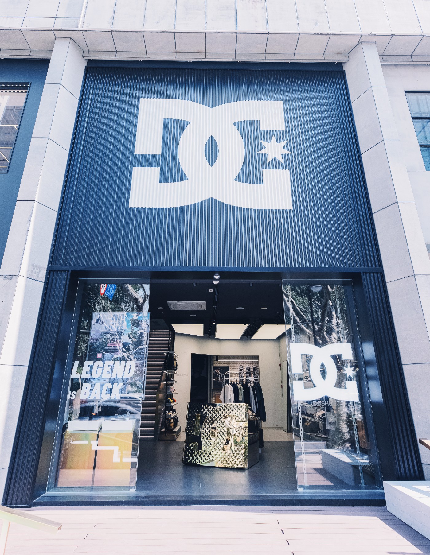 DCSHOES 燃起来了!DCSHOES 品牌旗舰店上海开业! DCSHOES 燃起来了!DCSHOES 品牌旗舰店上海开业!