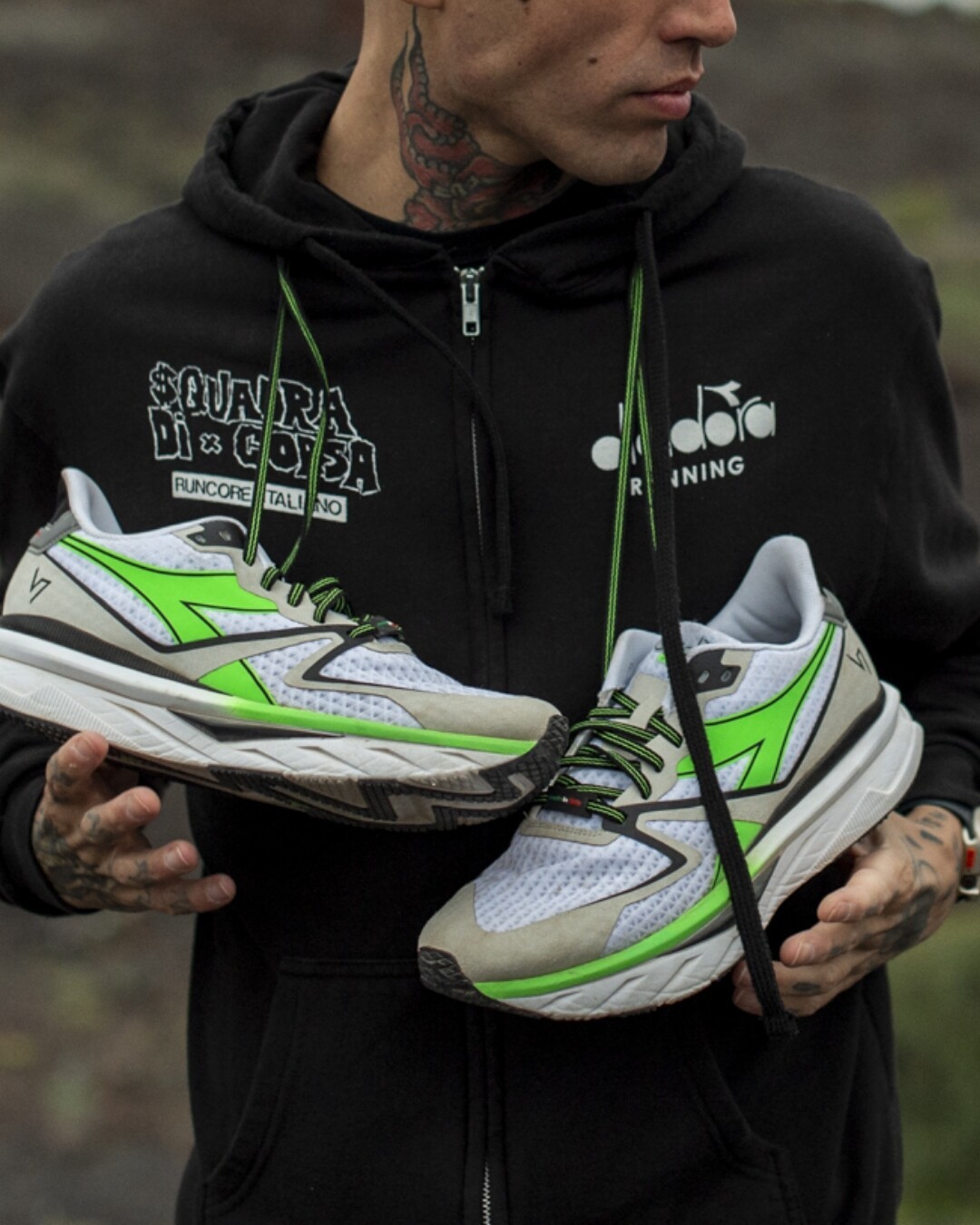 COSTS,Diadora,V7000 都在问这双「宝藏联名」什么来头?开箱 + 上脚来了! COSTS,Diadora,V7000 都在问这双「宝藏联名」什么来头?开箱 + 上脚来了!