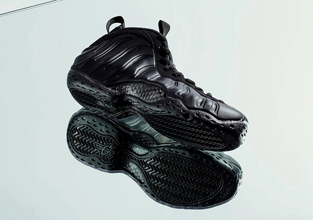 Nike,Air Foamposite One,Anthra 上次市价 ¥3000+!「黑武士喷」即将复刻! Nike,Air Foamposite One,Anthra 上次市价 ¥3000+!「黑武士喷」即将复刻!