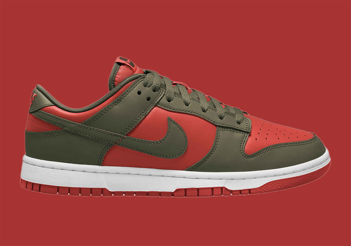 Nike,Dunk Low,DV0833-600 经典猛鬼街造型!「克鲁格」Dunk 即将发售! Nike,Dunk Low,DV0833-600 经典猛鬼街造型!「克鲁格」Dunk 即将发售!