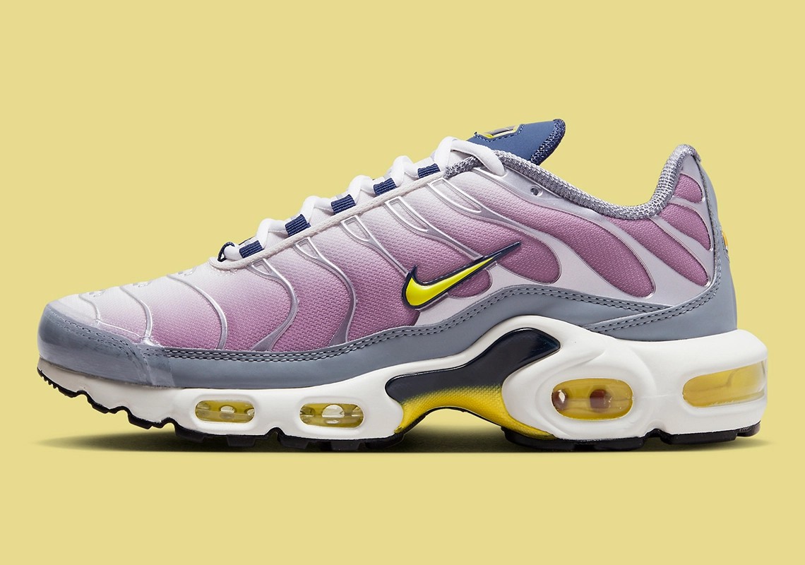 Nike,Air Max Plus,FN8007-500 小姐姐专属!薰衣草 Air Max Plus 太心动! Nike,Air Max Plus,FN8007-500 小姐姐专属!薰衣草 Air Max Plus 太心动!