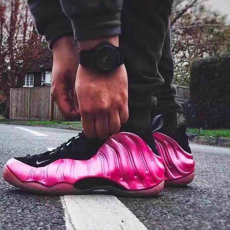 Nike,Little Posite One,Polariz 小姐姐福利!苦等 11 年「粉喷」终于复刻回归! Nike,Little Posite One,Polariz 小姐姐福利!苦等 11 年「粉喷」终于复刻回归!