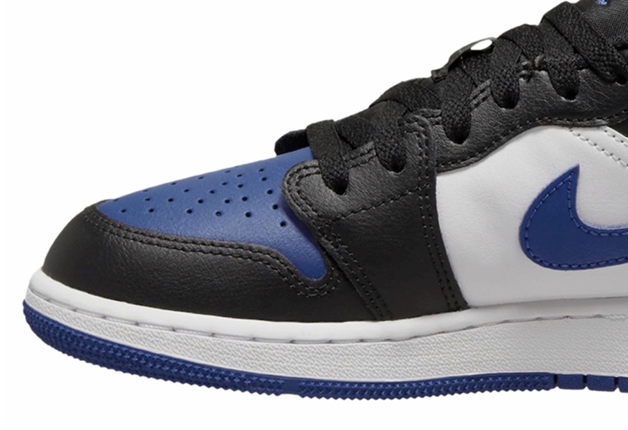 Air Jordan 1 Low,Royal Toe,553 大闪电平替!全新 Air Jordan 1 low 实物图曝光! Air Jordan 1 Low,Royal Toe,553 大闪电平替!全新 Air Jordan 1 low 实物图曝光!