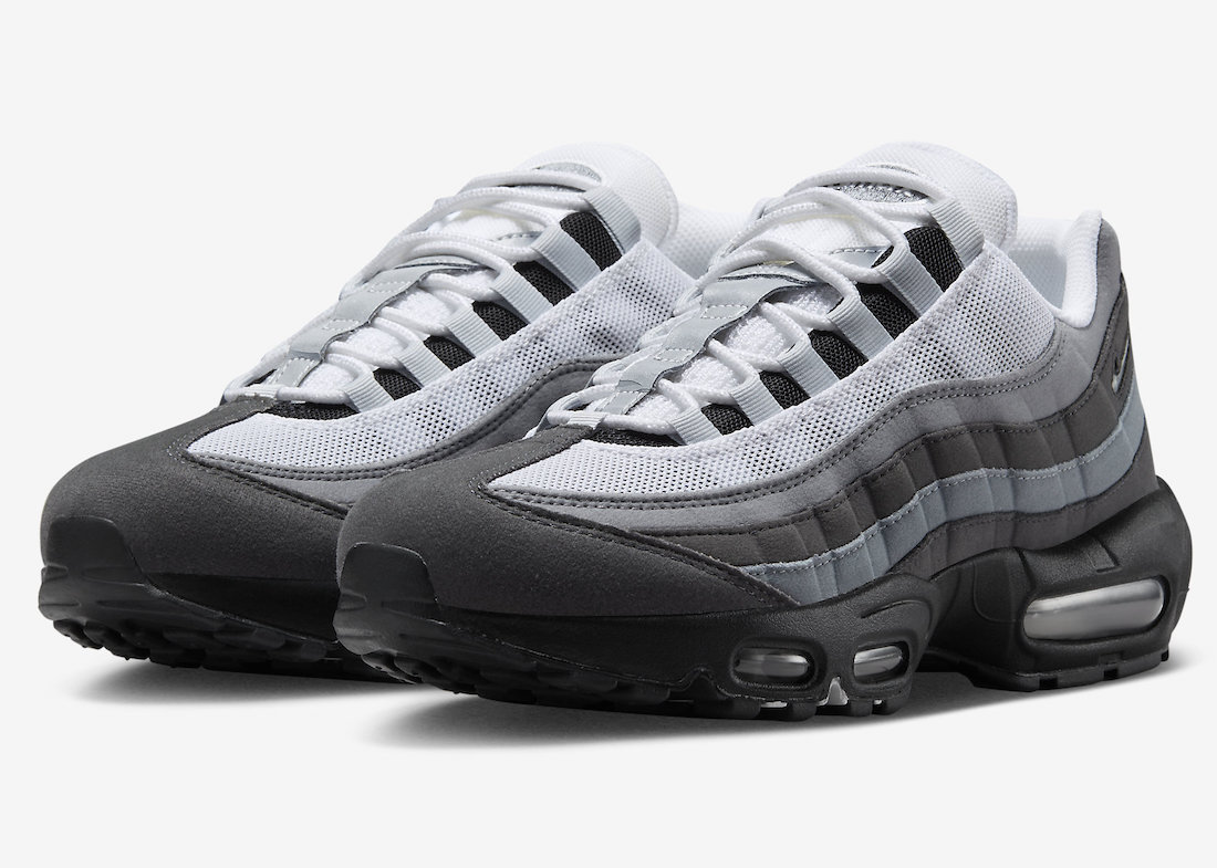 Nike Air Max 95,Grey Jewel,FQ1 全新 Nike Air Max 95 官图曝光!有一点点不同... Nike Air Max 95,Grey Jewel,FQ1 全新 Nike Air Max 95 官图曝光!有一点点不同...