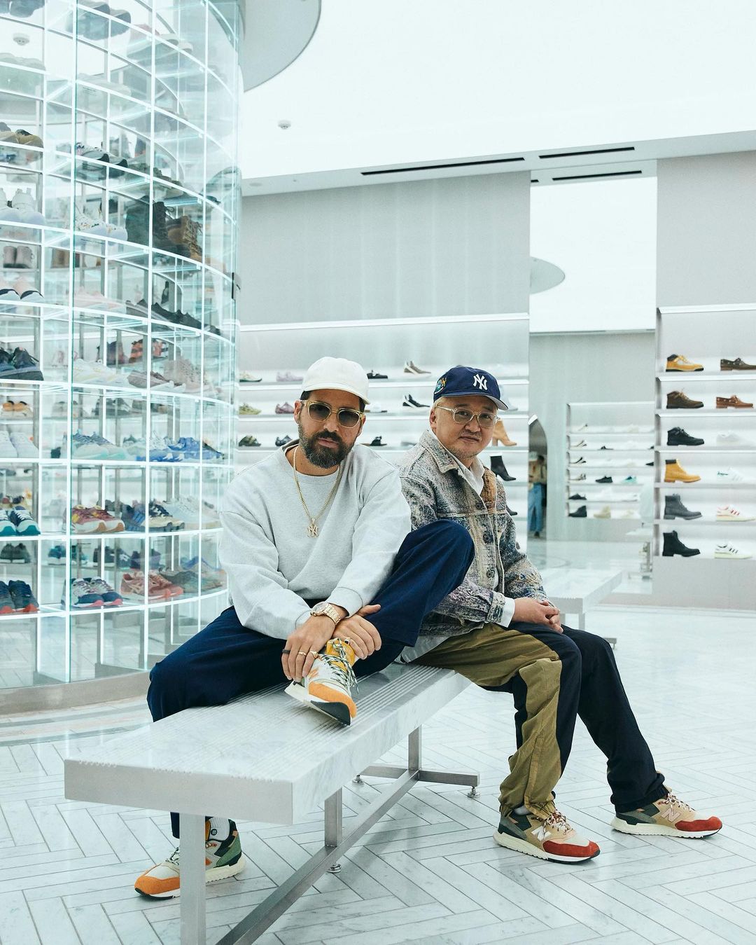 KITH,主,理人,亲晒,最新,三方,联名,鞋抢,到了, Ronnie Fieg 无滤镜亲晒!「三方联名鞋」画风变了! KITH,主,理人,亲晒,最新,三方,联名,鞋抢,到了, Ronnie Fieg 无滤镜亲晒!「三方联名鞋」画风变了!