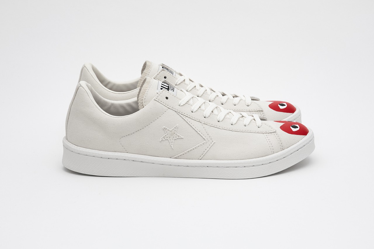 Comme des Garçons PLAY,Convers CDG x 匡威联名新鞋曝光!这次的鞋型是... Comme des Garçons PLAY,Convers CDG x 匡威联名新鞋曝光!这次的鞋型是...