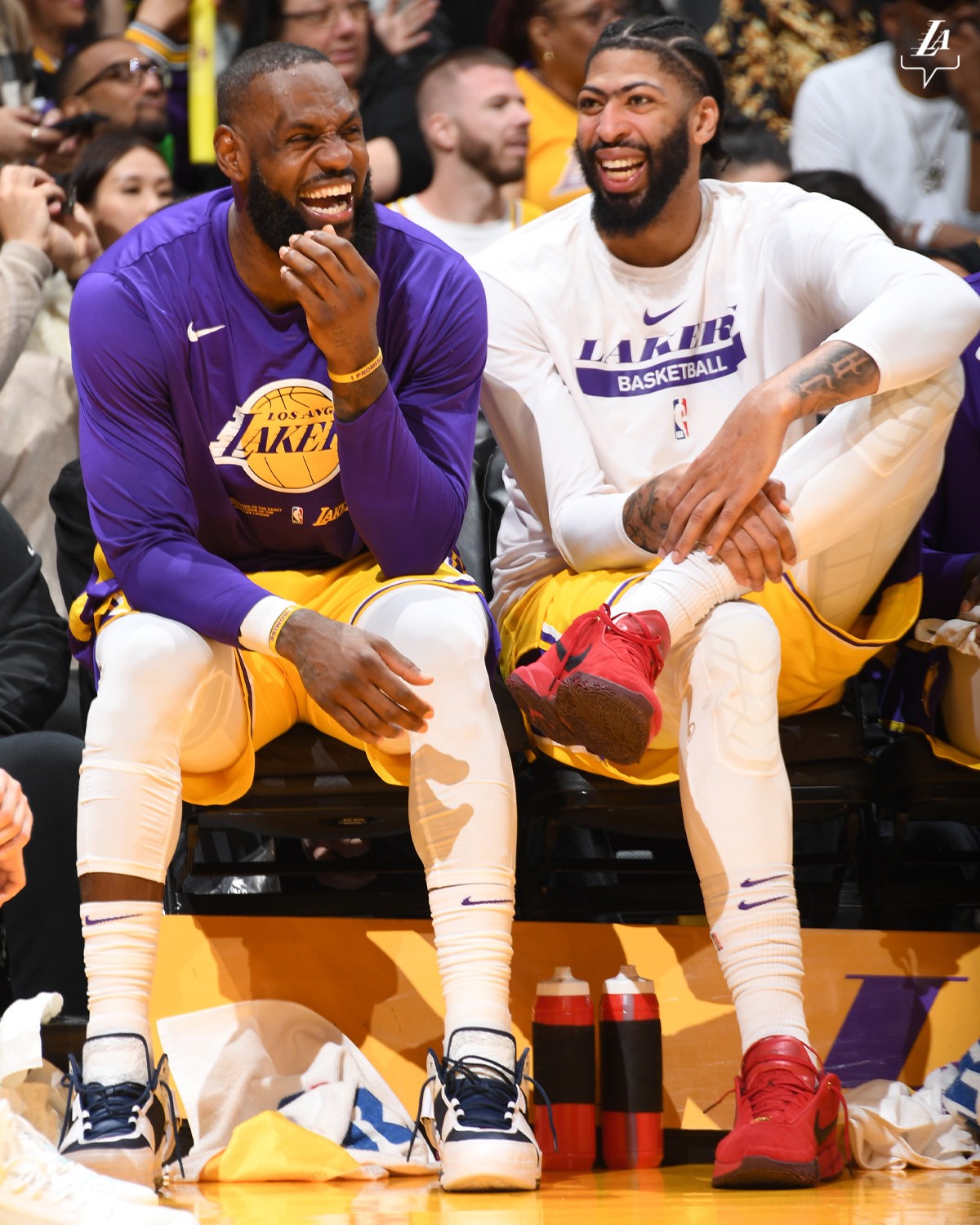 NBA 上脚,Nike,詹姆斯,湖人 近期 NBA 上脚!吹爆詹皇!穿的竟是这双鞋! NBA 上脚,Nike,詹姆斯,湖人 近期 NBA 上脚!吹爆詹皇!穿的竟是这双鞋!