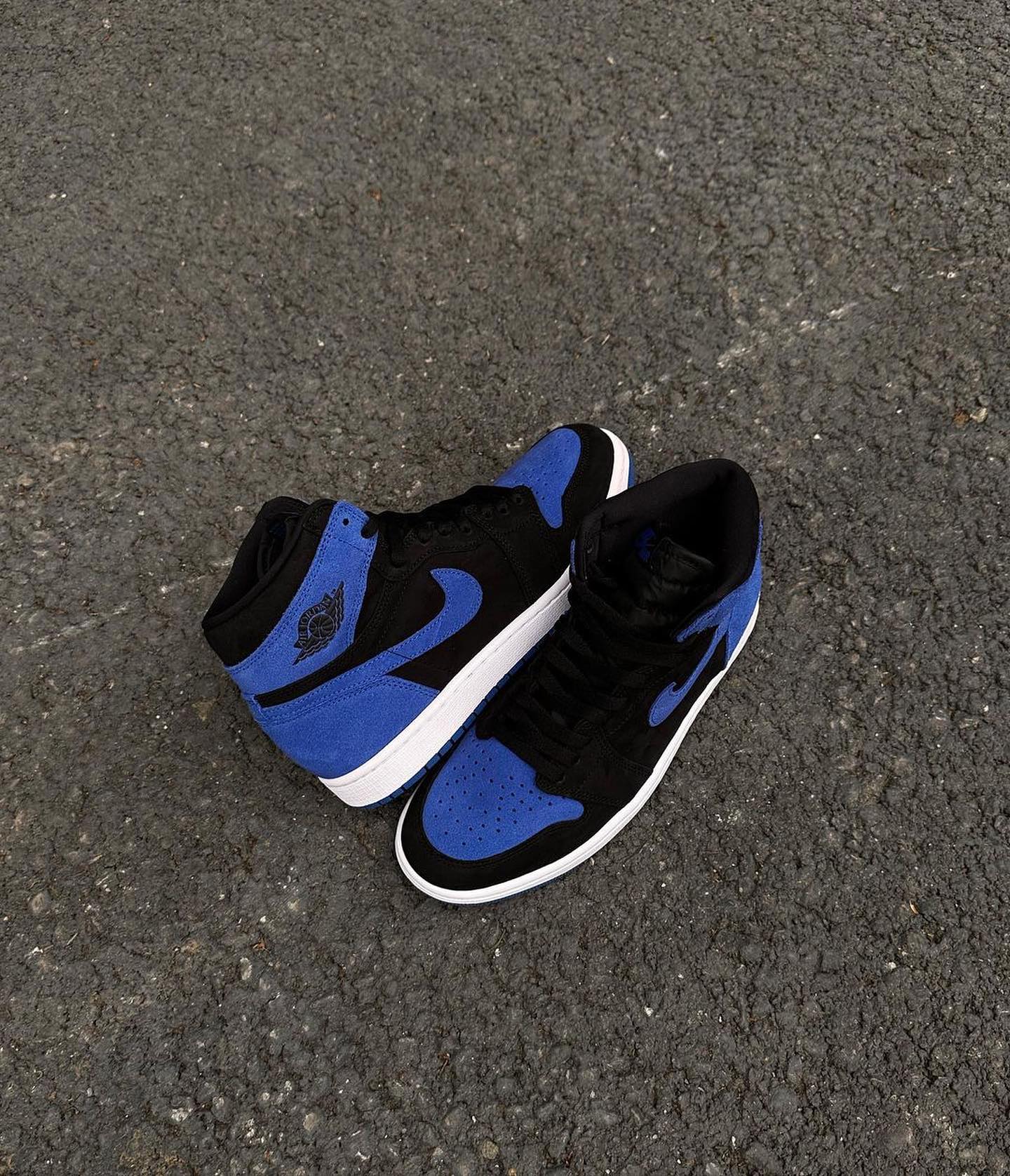 Jordan Brand,Air Jordan 1 High 这质感你怎么看!「皇家蓝」AJ1 最新实物图来了! Jordan Brand,Air Jordan 1 High 这质感你怎么看!「皇家蓝」AJ1 最新实物图来了!