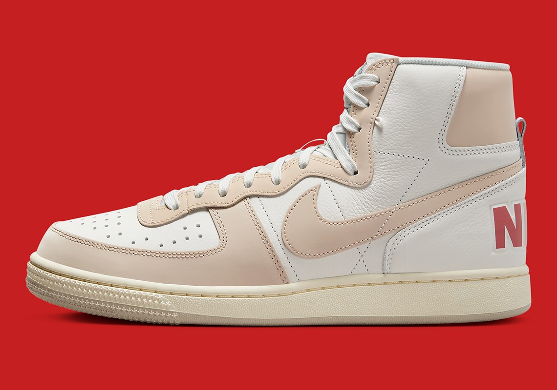 Nike Terminator High 暗藏小细节!全新「彩虹」Nike Terminator 今年登场! Nike Terminator High 暗藏小细节!全新「彩虹」Nike Terminator 今年登场!
