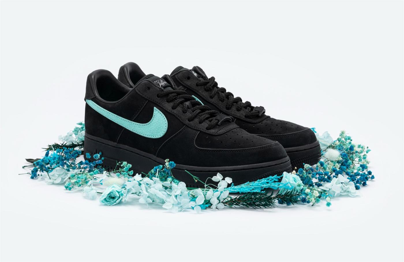 April Skateboards,Nike SB,Dunk 市价起飞警告!「小蒂芙尼」Dunk SB 曝光! April Skateboards,Nike SB,Dunk 市价起飞警告!「小蒂芙尼」Dunk SB 曝光!