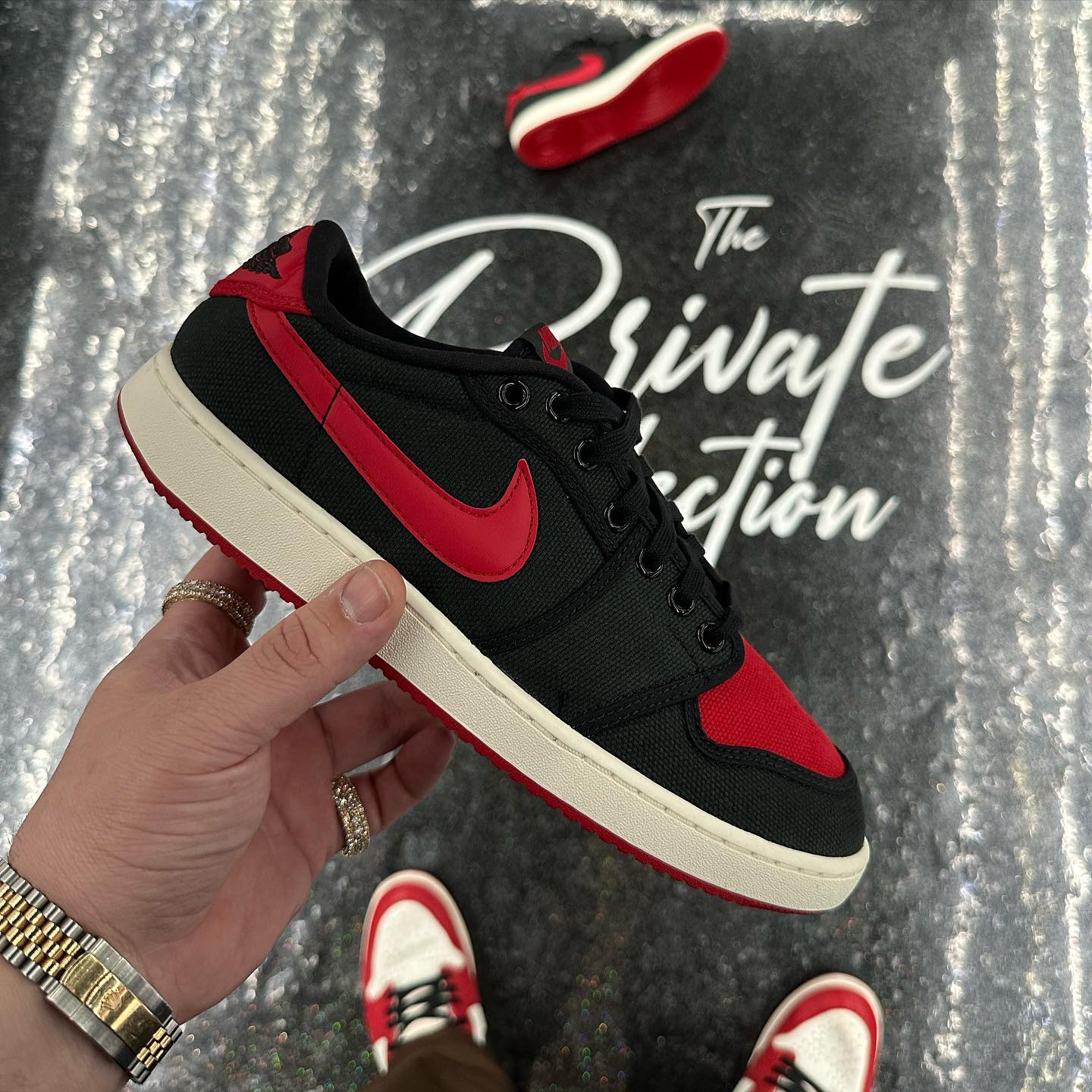 Air Jordan,Supreme,Dunk SB,Bre 七月狠鞋这么多!除市价 6k 的「Nike 重磅联名」,还有双「科比亲穿」! Air Jordan,Supreme,Dunk SB,Bre 七月狠鞋这么多!除市价 6k 的「Nike 重磅联名」,还有双「科比亲穿」!
