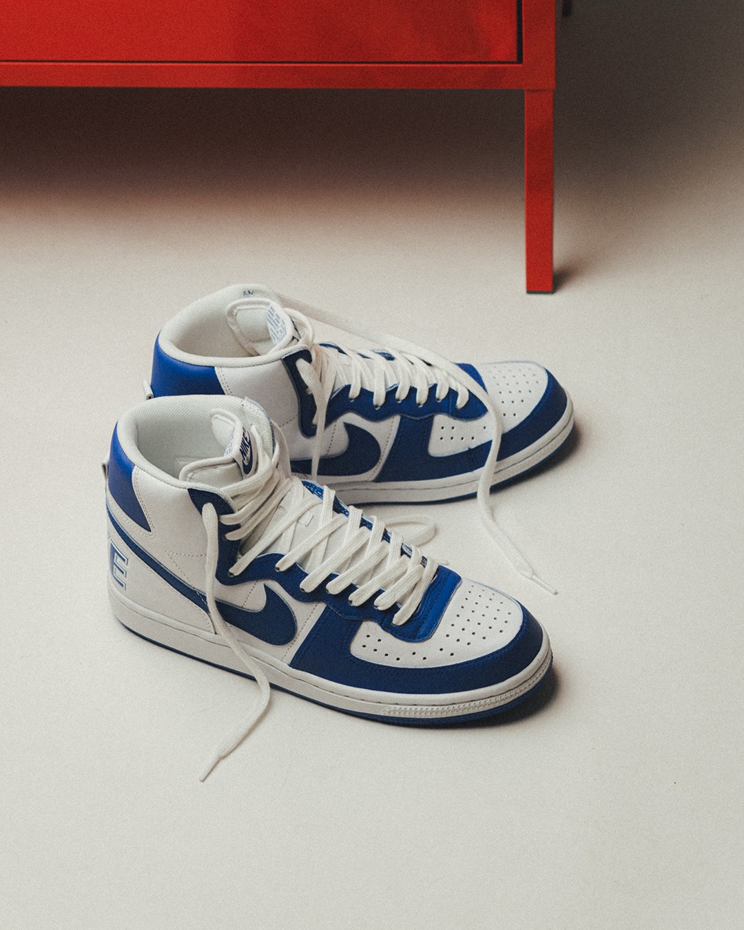 Nike,Terminator High,FN6836-10 肯塔基配色来了! 全新 NIike Terminator High 实物美图曝光! Nike,Terminator High,FN6836-10 肯塔基配色来了! 全新 NIike Terminator High 实物美图曝光!