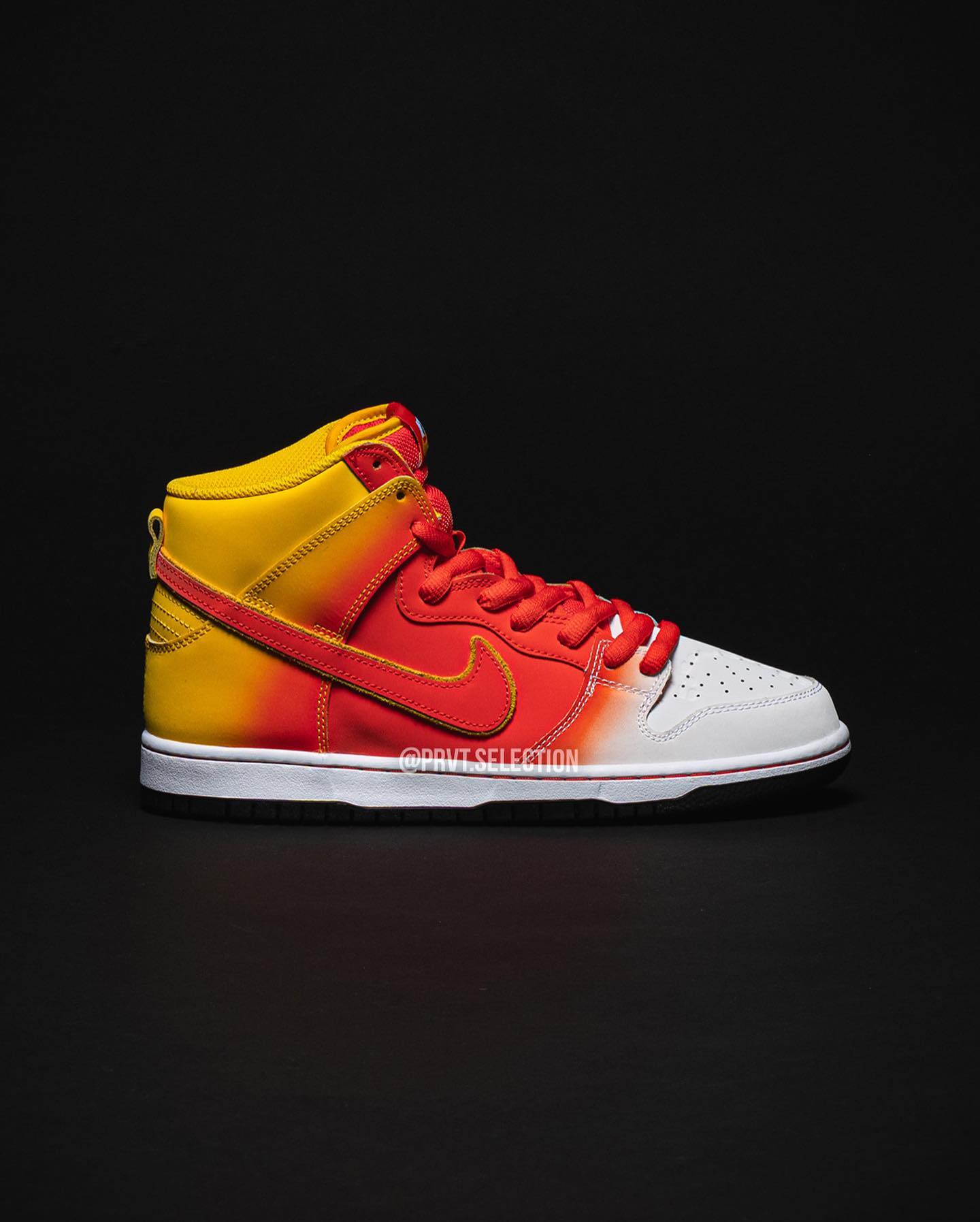 Nike,Air Force 1 Low,万圣节,Hallo 今年「Nike 万圣节」还有特殊球鞋!这次看着更吓人了! Nike,Air Force 1 Low,万圣节,Hallo 今年「Nike 万圣节」还有特殊球鞋!这次看着更吓人了!