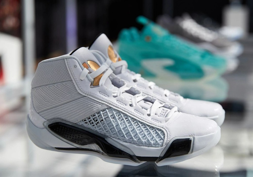 Air Jordan 38,FIBA AJ38 又有新配色曝光!网友:这不金砖么? Air Jordan 38,FIBA AJ38 又有新配色曝光!网友:这不金砖么?