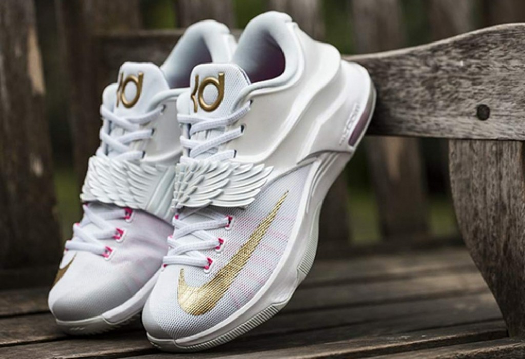 Nike,KD 16,Aunt Pearl 颜值依旧能打!KD「抗乳腺癌」新鞋首次曝光! Nike,KD 16,Aunt Pearl 颜值依旧能打!KD「抗乳腺癌」新鞋首次曝光!