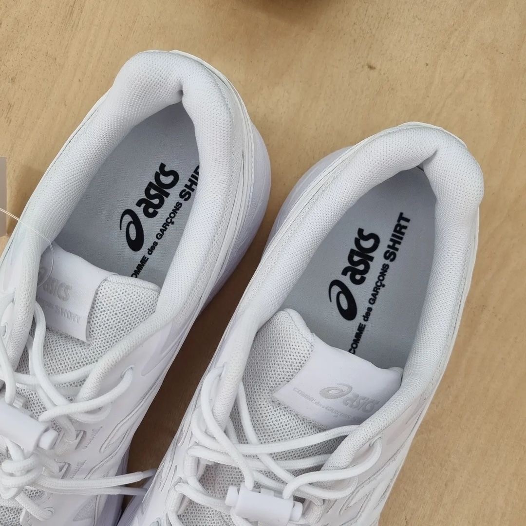 COMME des GARÇONS,ASICS 极简风造型拉满!CDG x ASICS 新联名实物泄露! COMME des GARÇONS,ASICS 极简风造型拉满!CDG x ASICS 新联名实物泄露!