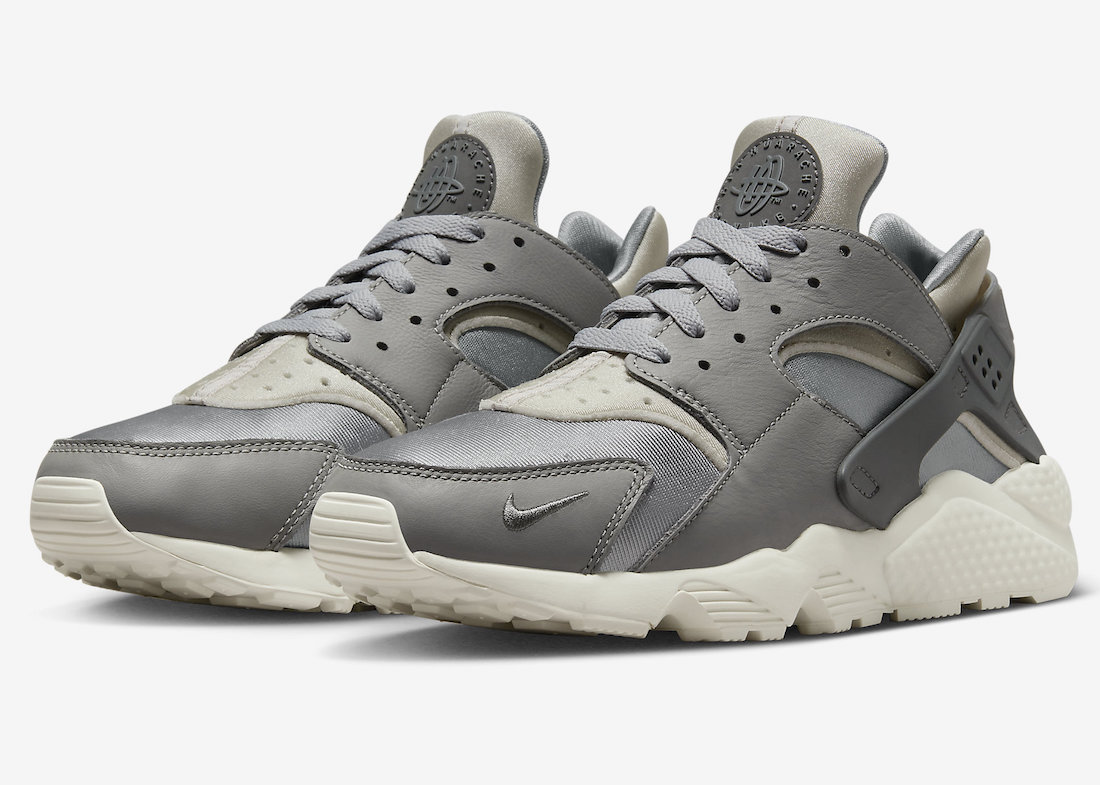 Nike,Air Huarache,FB8988-001,L 「元祖灰」既视感!全新 Nike Air Huarache 官图曝光! Nike,Air Huarache,FB8988-001,L 「元祖灰」既视感!全新 Nike Air Huarache 官图曝光!