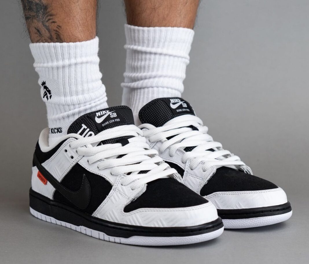 TIGHTBOOTH,Nike,SB Dunk Low,FD 联名款「反转熊猫」!还是人气 SB 鞋型! TIGHTBOOTH,Nike,SB Dunk Low,FD 联名款「反转熊猫」!还是人气 SB 鞋型!