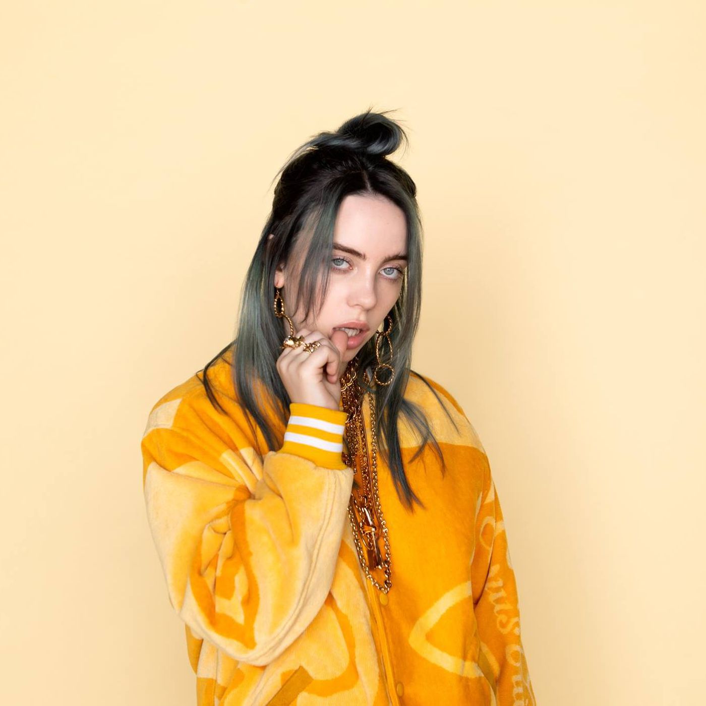 Billie Eilish x Nike,Air Alpha 碧梨 x Nike 新联名定档!当年的「乔丹亲穿」鞋型! Billie Eilish x Nike,Air Alpha 碧梨 x Nike 新联名定档!当年的「乔丹亲穿」鞋型!