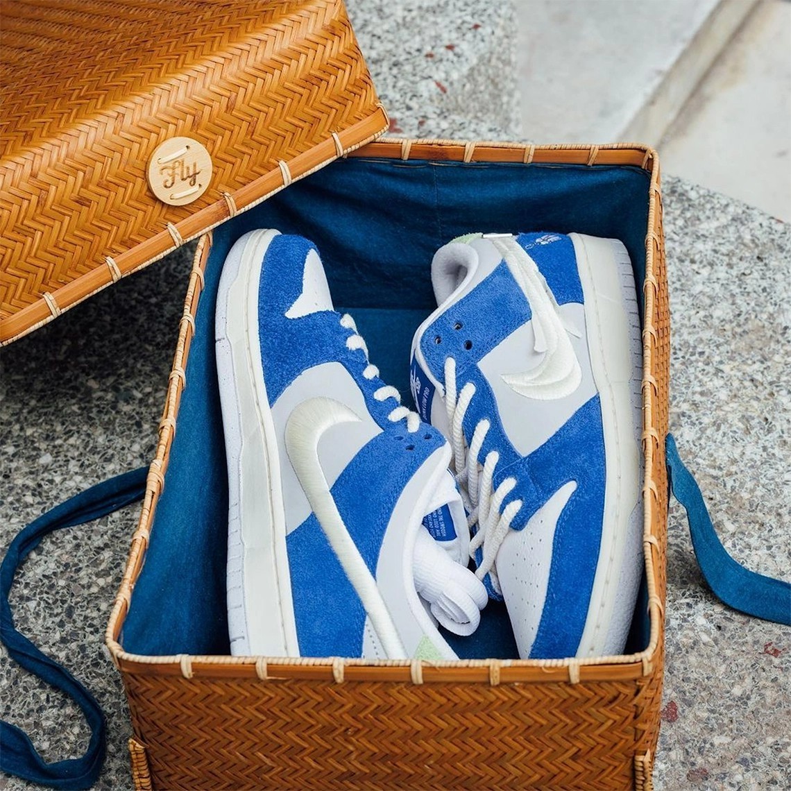 FD2562-400,Dunk SB Low,Nike,Ap 又一滑板店铺联名即将登场!「小蒂芙尼」Dunk SB 越看越心动! FD2562-400,Dunk SB Low,Nike,Ap 又一滑板店铺联名即将登场!「小蒂芙尼」Dunk SB 越看越心动!