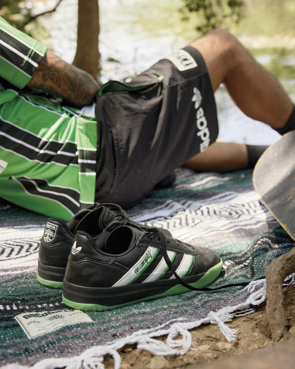 No Comply,adidas,Austin FC,Cop 阿迪新联名鞋亮相!居然是双足球滑板鞋! No Comply,adidas,Austin FC,Cop 阿迪新联名鞋亮相!居然是双足球滑板鞋!