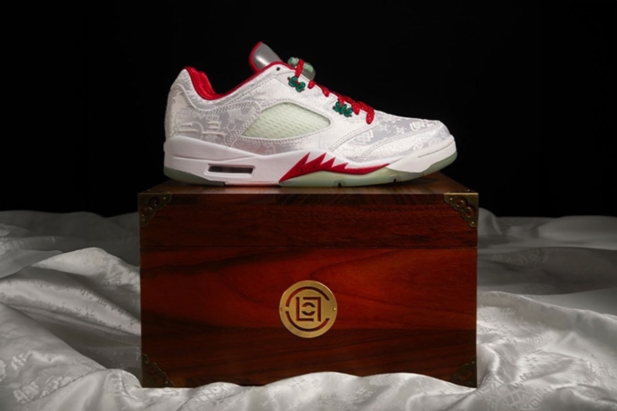 AJ5,CLOT,Air Jordan 5 Low,白丝绸 CLOT 官宣!「白丝绸」AJ5 再曝新实物!细节全看清了! AJ5,CLOT,Air Jordan 5 Low,白丝绸 CLOT 官宣!「白丝绸」AJ5 再曝新实物!细节全看清了!