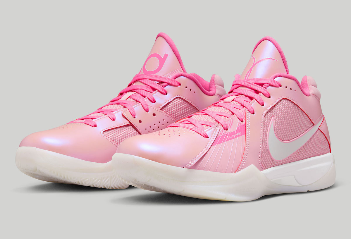 Nike,KD 3,Air Force 1 Low,Trav 年末哪些「重磅球鞋」要抢?除 TS 新倒钩,还有这几双 Kobe 新鞋! Nike,KD 3,Air Force 1 Low,Trav 年末哪些「重磅球鞋」要抢?除 TS 新倒钩,还有这几双 Kobe 新鞋!