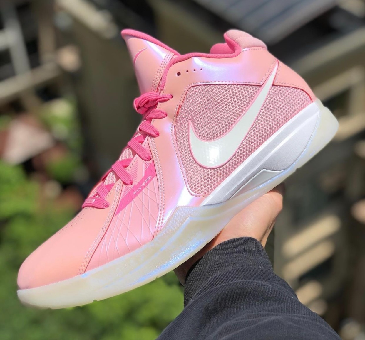 Nike,KD 3,Air Force 1 Low,Trav 年末哪些「重磅球鞋」要抢?除 TS 新倒钩,还有这几双 Kobe 新鞋! Nike,KD 3,Air Force 1 Low,Trav 年末哪些「重磅球鞋」要抢?除 TS 新倒钩,还有这几双 Kobe 新鞋!