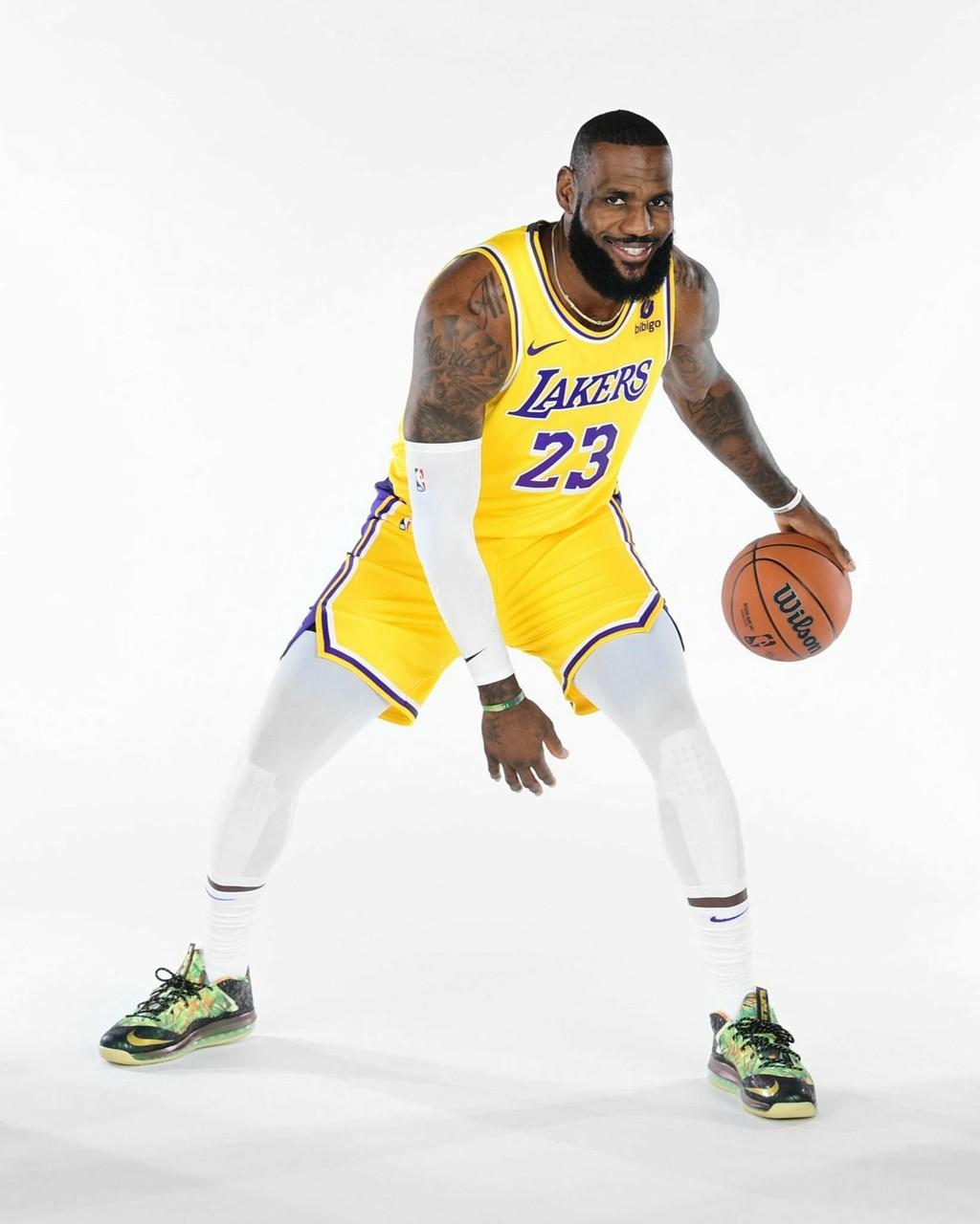 NBA,詹姆斯,德罗赞,东契奇,库里,UA,Nike,Air 「NBA 媒体日」上脚大合集!一篇让你看到爽! NBA,詹姆斯,德罗赞,东契奇,库里,UA,Nike,Air 「NBA 媒体日」上脚大合集!一篇让你看到爽!