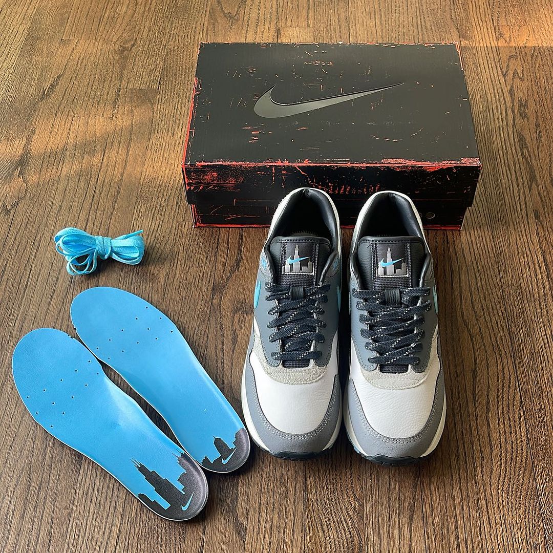 Nike,Chicago,FQ8742-100 这造型的「芝加哥」真太少见!全新实物曝光! Nike,Chicago,FQ8742-100 这造型的「芝加哥」真太少见!全新实物曝光!