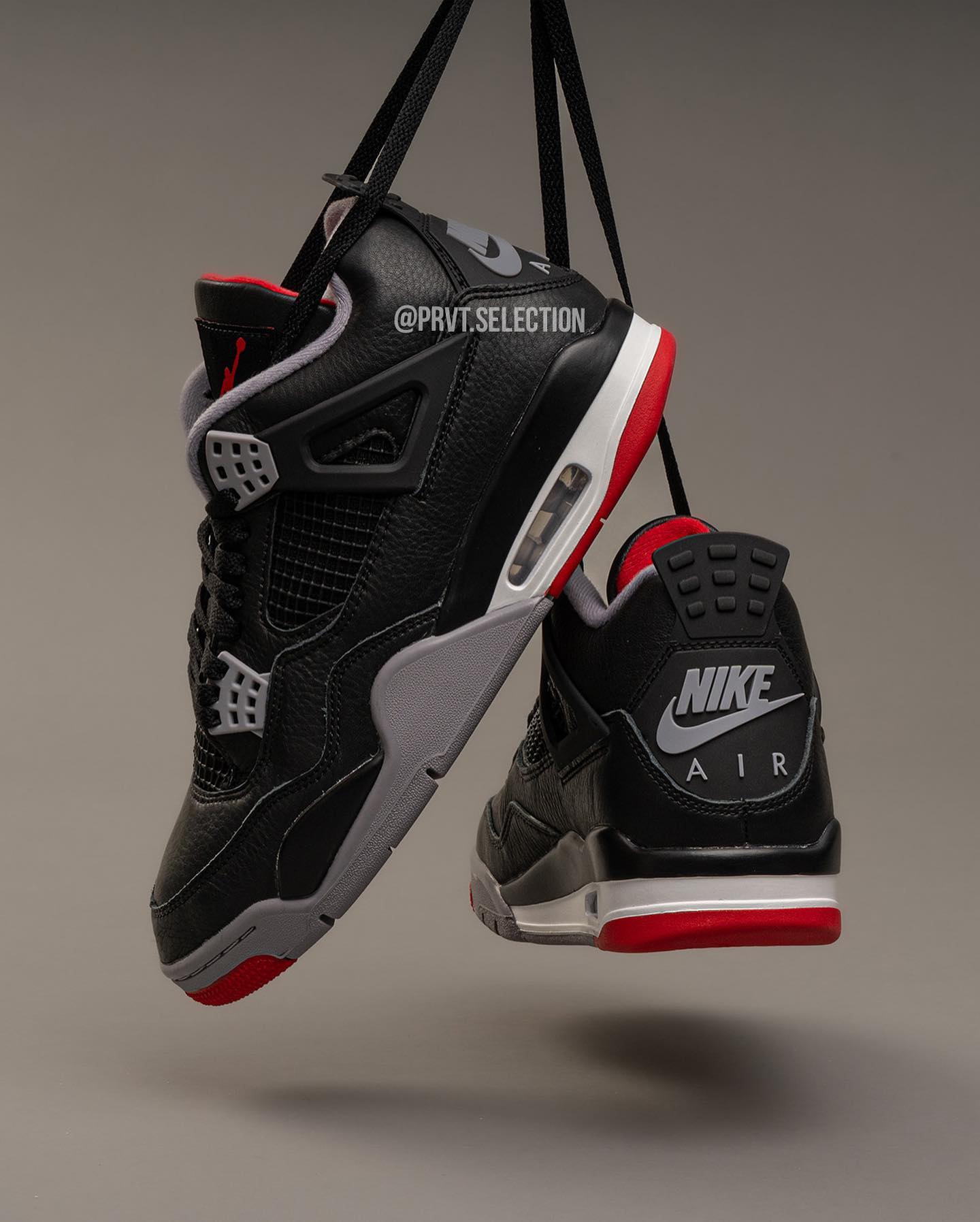 Air Jordan 4,Bred Reimagined,F 元年「黑红」AJ4 最新实物!细节全看清了! Air Jordan 4,Bred Reimagined,F 元年「黑红」AJ4 最新实物!细节全看清了!